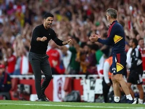 Gerrard lấy Arteta làm tấm gương