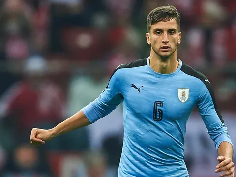 Gerrard quyết chiêu mộ tân binh thứ 5 từ Juventus