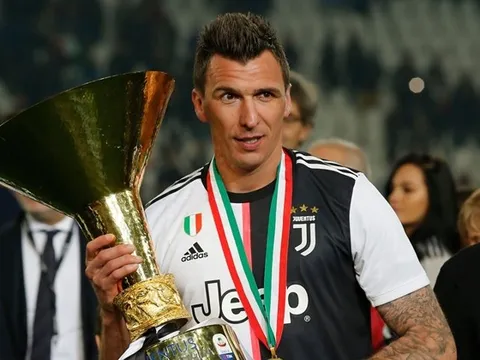 Sau đoạn kết buồn với Juve, nhà á quân World Cup tiếp tục bị ruồng bỏ