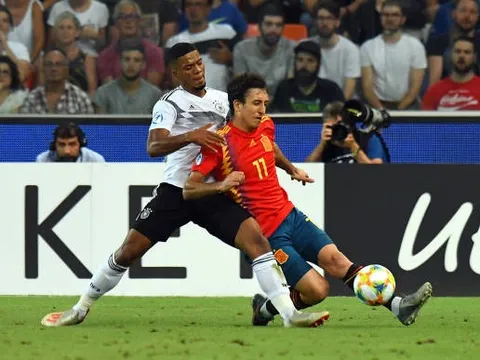 "Leroy Sane 2.0" lộ diện, Man City nhanh tay đặt hàng