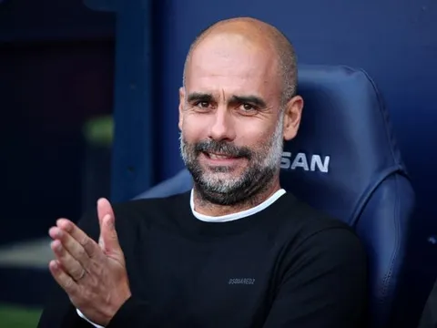 Pep Guardiola: "Tôi chỉ còn cách để các cầu thủ vào tủ lạnh"