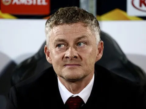 NÓNG! Solskjaer thông báo tin xấu, Man Utd nguy cơ tan nát đội hình