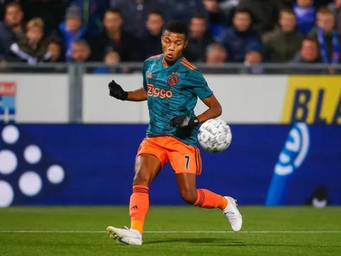 5 'cánh chim lạ' tài năng không kém Sancho để Man Utd chiêu mộ