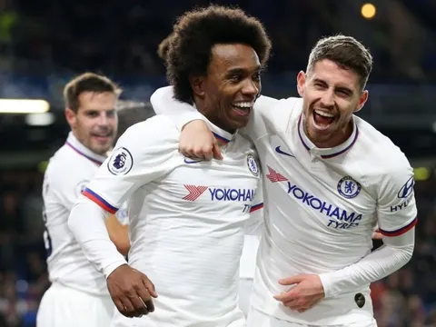 Quá chần chừ, Chelsea sắp mất trắng "máy chạy" vào tay đại gia châu Âu