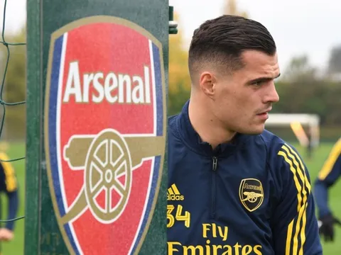 XONG! Sau tất cả, Xhaka phá vỡ im lặng, chốt tương lai tại Arsenal