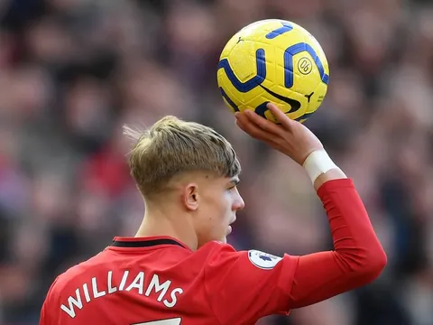 7 lần thu hồi bóng, không chiến thắng 100%, Solskjaer đã tìm được ngôi sao mới