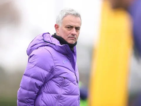 3 vấn đề Solskjaer phải giải quyết để đánh bại Mourinho