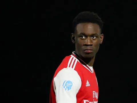 Arteta biến tấu sao Arsenal trong vai trò mới