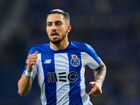Nhanh chóng, MU chốt ngay mức giá "rẻ bèo" dành cho Alex Telles