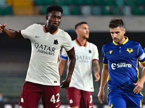 SỐC! Mắc sai lầm khó tin, AS Roma bị BTC Serie A xử thua 0-3