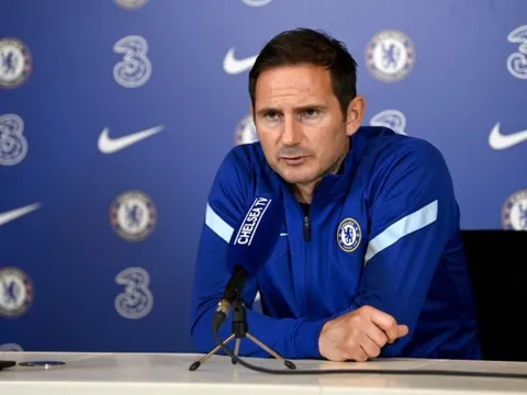 Lampard "cà khịa" cực gắt Mourinho trước cuộc đấu sinh tử