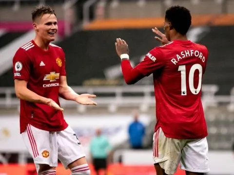 Không phải Maguire, huyền thoại Newcastle nói rõ 3 cái tên hay nhất M.U