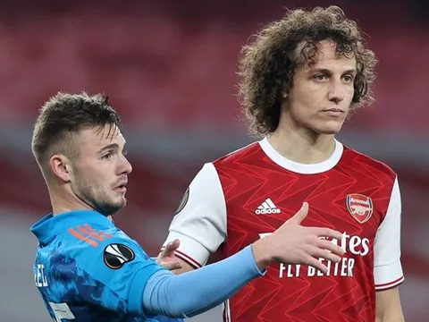 Bị Arsenal "dứt tình", David Luiz có ngay bến đỗ mới