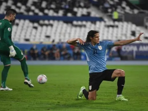 Sao Man Utd tỏa sáng, Uruguay đánh chiếm ngôi nhì bảng