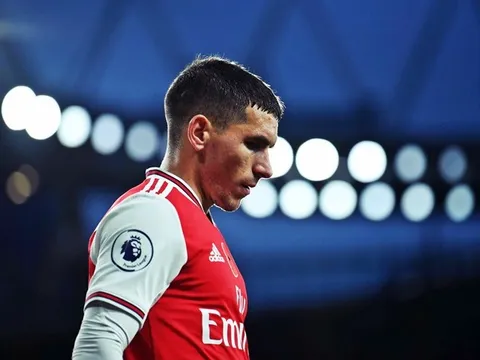 Tiền vệ làm rõ lý do phải miễn cưỡng trở lại Arsenal