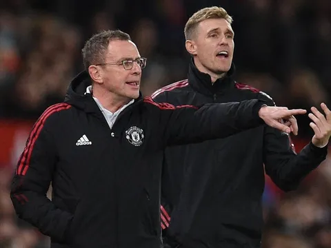 Darren Fletcher đang làm gì tại M.U?