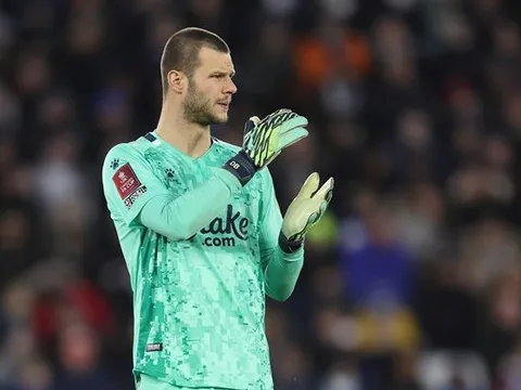 Tân binh tiềm năng đã chấp nhận vị thế của mình ở M.U