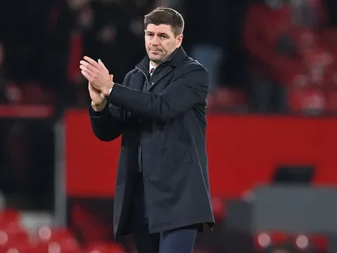 Traore: 'Tôi vinh hạnh được Gerrard dẫn dắt'