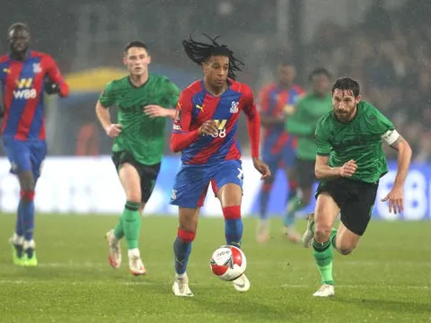 Darren Bent: Arsenal sẽ thâu tóm báu vật của Patrick Vieira