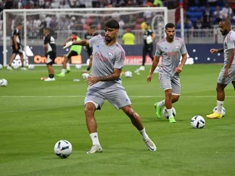 Arsenal được tiến cử bản hợp đồng xuất sắc trong tuyến giữa