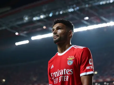 Ramos và 3 tân binh có thể cập bến M.U trong tháng Một