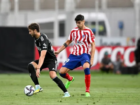 M.U gặp trở ngại trong việc chiêu mộ cựu tiền đạo Chelsea