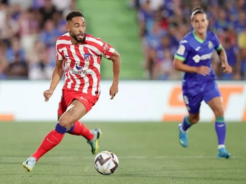 "Tôi thực sự tò mò M.U định làm gì với bản hợp đồng này"