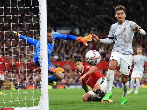 Hạ Liverpool, Carragher chỉ thẳng vấn đề của "chiến binh" Man Utd