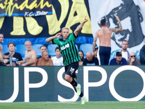 Báo cáo trinh sát về mục tiêu 35 triệu euro của Man Utd