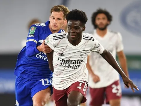 Đánh bại Leicester, CĐV Arsenal đồng loạt gọi tên 1 người