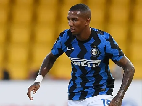 Ashley Young nhiễm COVID-19, Inter mất hơn nửa đội hình trước derby