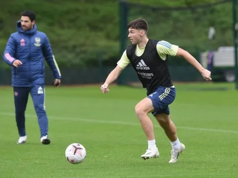 XONG! Covid-19 hoành hành, Arsenal mất trụ cột trận chiến Man City