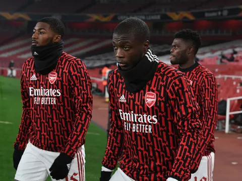 Ray Parlour: "Đó là lý do cậu ấy biến mất trong màu áo Arsenal"