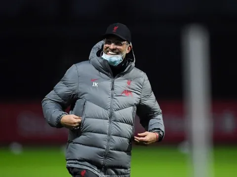 John Barnes khuyên Liverpool chiêu mộ sát thủ "vạn người mê"