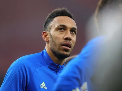 Vì sao Barcelona chưa công bố vụ Aubameyang?