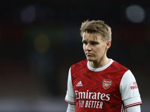 Real đổi ý, Arsenal nhận tin xấu với nhạc trưởng tuyến giữa