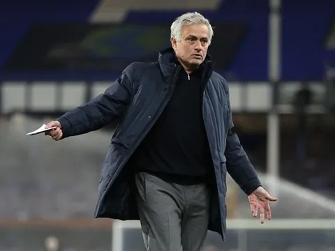 Bây giờ, Tottenham còn đặc biệt hơn Jose Mourinho