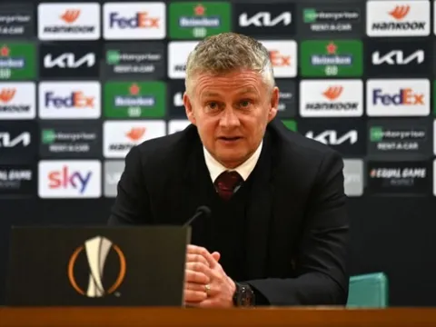 Chấn thương bủa vây, Solskjaer nên trao cơ hội cho người có thể 'bảo kê' Pogba