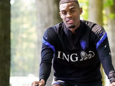 Liverpool nếm "trái đắng" từ tiền vệ giỏi như Pogba