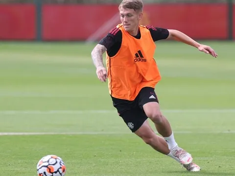 Tài năng trẻ Man United tỏa sáng