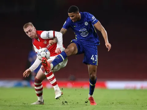 Martial 2.0 xuất hiện tại Chelsea, người đại diện công khai ý định ra đi