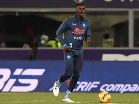 M.U đàm phán 'tiễn' Tuanzebe
