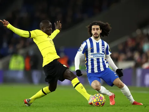 Bent: 'Hay mất bóng, Kante không còn là Kante của ngày xưa'