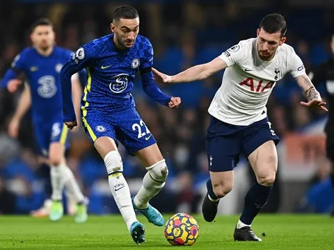 Sao Chelsea khiến giới chuyên môn thán phục