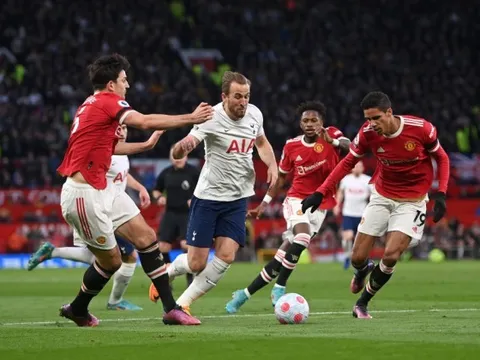 Đội hình M.U hay Tottenham mạnh hơn?