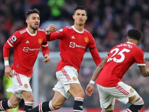 Roy Keane: "Cậu ấy là thiên tài"