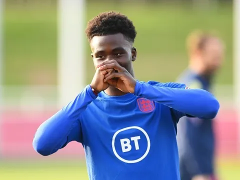 Arsenal đón tin xấu từ Bukayo Saka