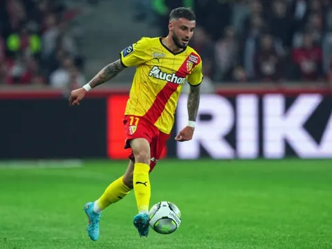 Xác nhận: 'Cú lừa chuyển nhượng' xuất hiện tại Man Utd