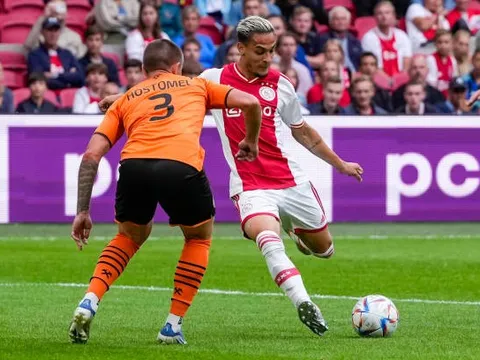 M.U ra giá mới cho Antony, Ajax có câu trả lời