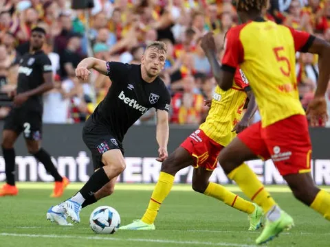 'Họng pháo' 50 triệu được đánh giá phù hợp với Arsenal